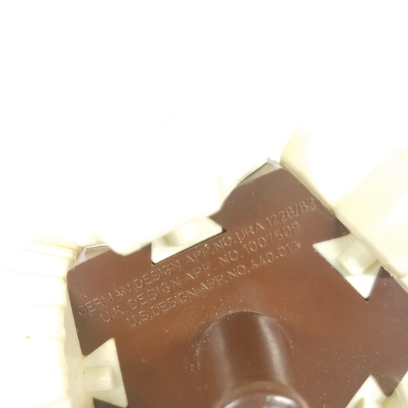 Vintage Rolling Cookie Cutter - Picture 7 of 8